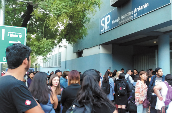 Colegios SIP buscan revocar fallo sobre servicios mínimos