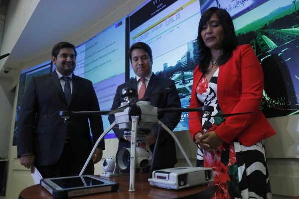 Gobierno endurece tono ante TDLC e insiste en reactivar licitación del Transantiago