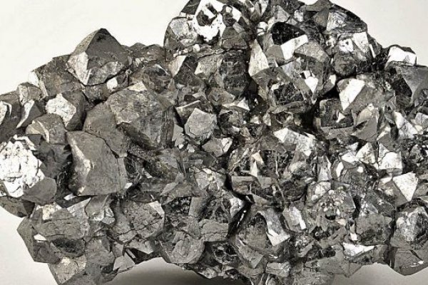 US$16,86 es el precio de la onza de plata