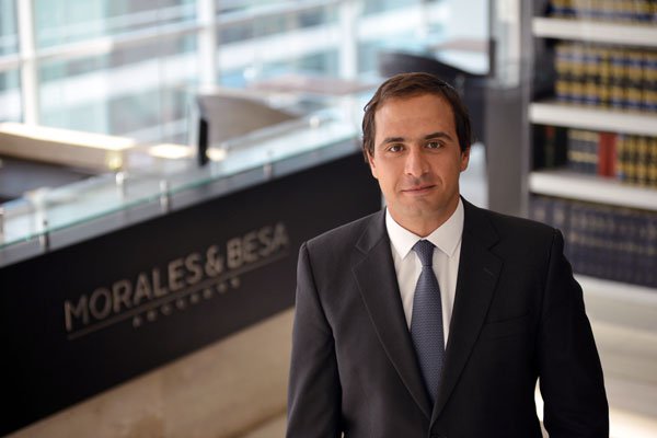 Estudios de abogados prevén para 2018 alto ritmo de fusiones y adquisiciones