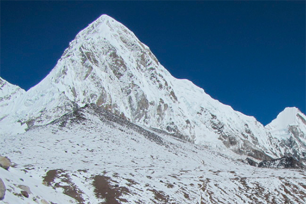 La verdadera altura del Everest, un asunto que enfrenta a China y Nepal