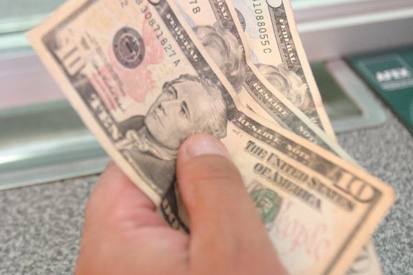 El 3% aún no aparece: mercado reduce su pronóstico de inflación para los próximos doce meses