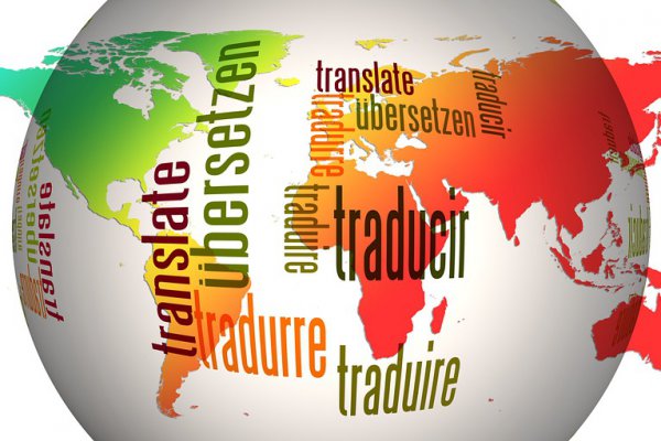 LIVE TALK es el traductor de Fujitsu que traduce 19 idiomas en tiempo real gracias a IA