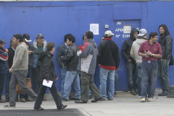 Solicitudes del seguro de cesantía caen casi 3% en 2017