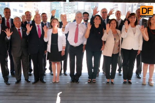 <p>Entérate en DF: Mira el making of del anuncio de los nuevos intendentes de Piñera</p>