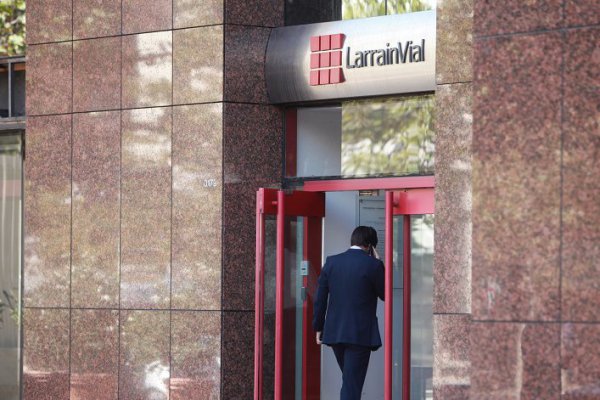 Cascadas: Fiscalía decide no perseverar en procedimiento contra ejecutivos de LarrainVial