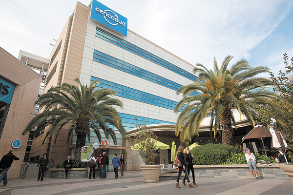 Cencosud y Falabella buscan fortalecerse en Brasil
