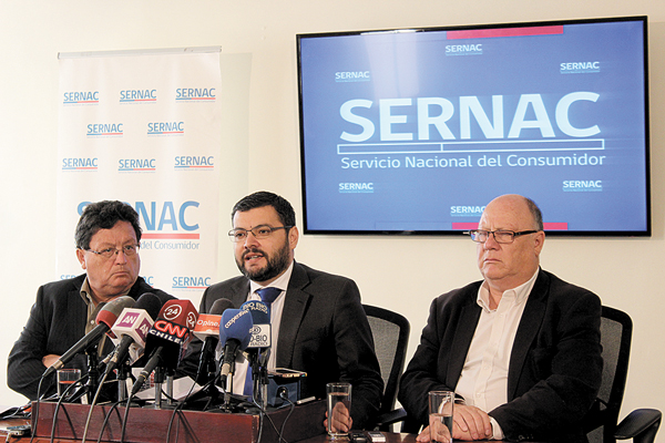 <p>¿Se diluyen los $ 7.000? Más de 240 mil chilenos se sumaron a lista de compensación de CMPC</p>