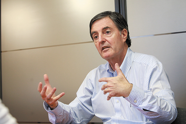 Día de definiciones sobre sucesor de Moreno en la CPC: Comercio resuelve hoy su postura