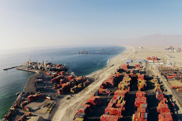 Cierre de puertos en Chile por marejadas detiene envíos de cobre