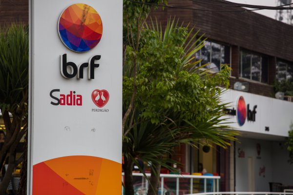 Detienen en Brasil a extitular del gigante alimentario BRF por sobornos