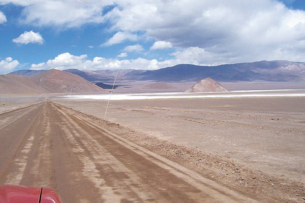 Estas son las tres empresas que eligió Corfo para industrializar el litio en el norte de Chile