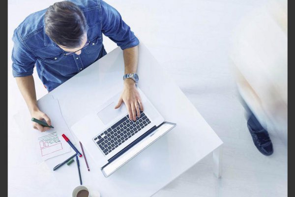 Seis claves para emprender (sin renunciar a tu trabajo)