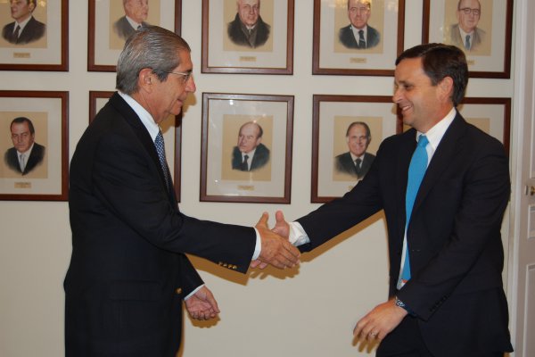 Alfonso Swett inscribe oficialmente su candidatura para presidir la CPC