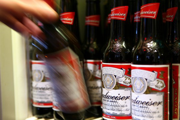 Aprueban fin de contrato entre CCU y AB InBev para distribución de Budweiser en Argentina