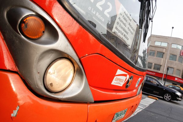 Alsacia Express sale al paso de paralización de buses de esta mañana