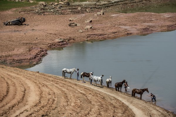 Se cierran los grifos en la ciudad de la cumbre del agua