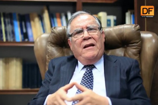 <p>Ahora en DF: Exministro Campos confiesa haberse negado al cierre de Punta Peuco</p>