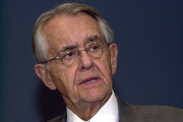 Fallece Peter Peterson, el gurú financiero que convirtió a Blackstone en el mayor private equity del mundo