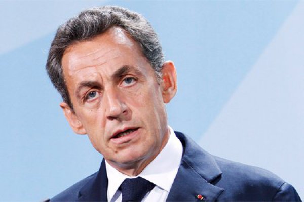 Sarkozy atribuye a una venganza del clan Gadafi las acusaciones en su contra