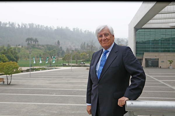 Torrealba quita protagonismo a proyecto Alto Las Condes II