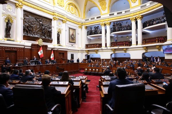 Congreso peruano acepta la renuncia de Pedro Pablo Kuczynski a la presidencia