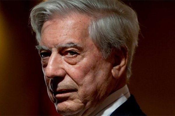 Mario Varga Llosa: “Es triste decirlo, pero PPK ha sido uno de los peores presidentes del Perú”