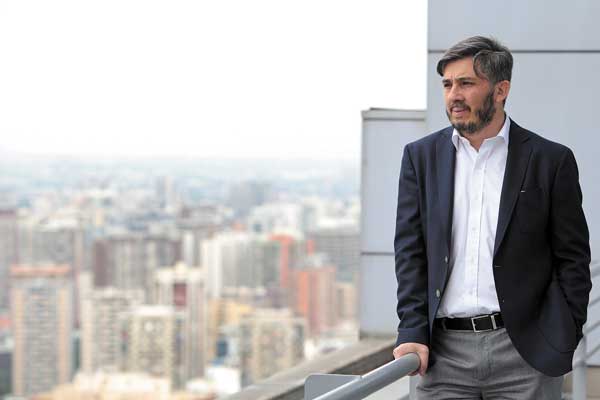 Telefónica pretende tener 20% de sus trabajadores en modo teletrabajo este año