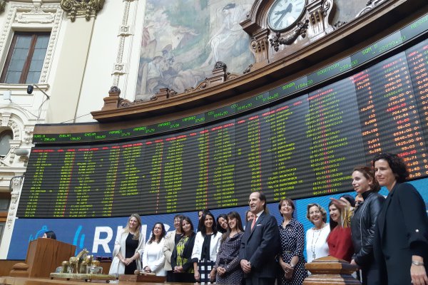 Bolsa de Santiago realiza por tercer año consecutivo ceremonia que promueve la equidad de género
