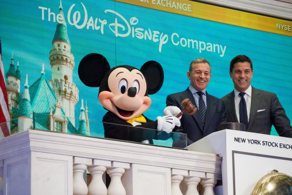 Disney presenta oferta por filial de Sky y despeja camino para megafusión entre matriz y Fox