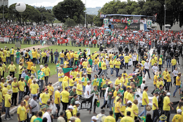 Tensión y polarización en Brasil marcó debate de la justicia sobre futuro de Lula