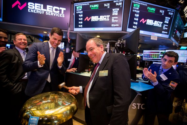 Wall Street lideró jornada alcista e Ipsa recupera los 5.600 puntos