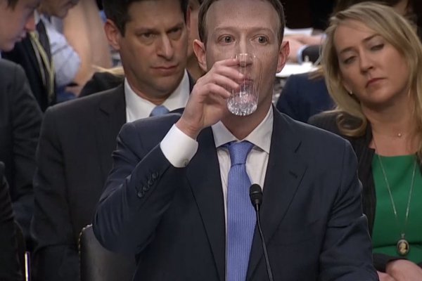 <p>Entérate en DF: El momento incómodo de Mark ante el Congreso de EEUU</p>