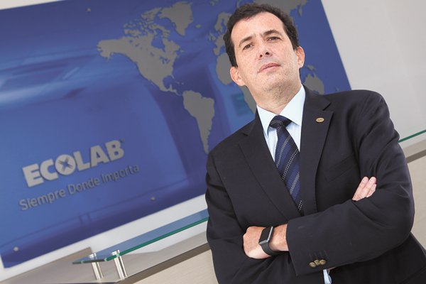 Ecolab fortalece su presencia en Chile e inaugura mega planta sustentable