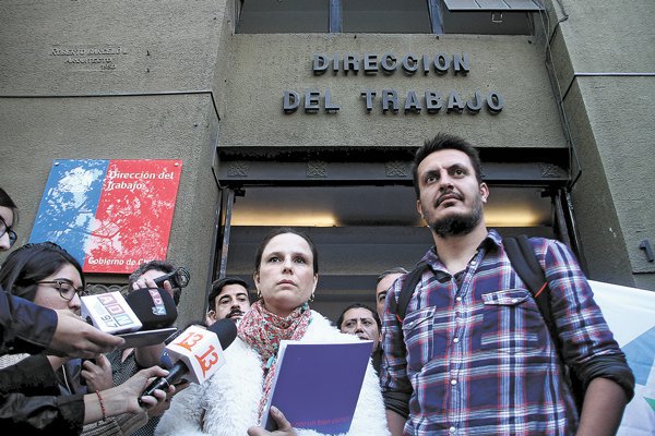Latam: extensión de beneficios a trabajadores fuera del sindicato prolonga huelga
