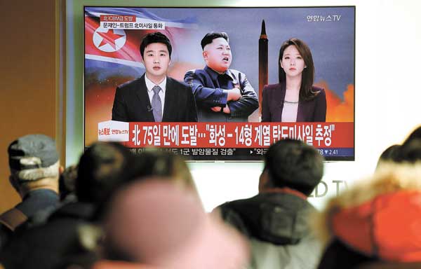 Trump asegura que la reunión de director de la CIA con Kim fue "muy fluida"