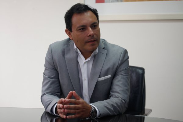 Tras término unilateral de huelga en Latam, ex DT cuestiona decisión del sindicato: "Eso no está en la ley"