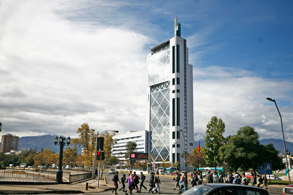 <p>Comienzan despidos de unos 200 trabajadores en Telefónica</p>