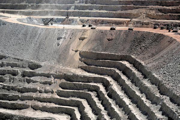 Mayor precio del cobre llevó a Escondida a superar los US$ 6 mil millones en ingresos durante 2017
