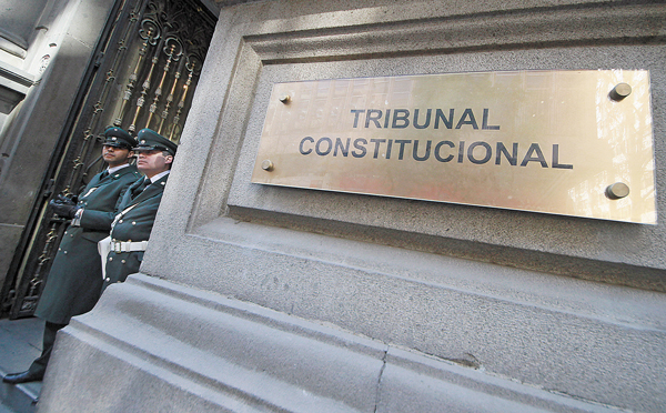 Tribunal Constitucional rebaja multas por Cascadas a Alberto Le Blanc, Leonidas Vial y LarrainVial