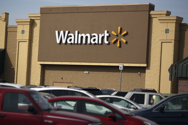Walmart anuncia la mayor compra de su historia y se queda con la "Amazon de India"