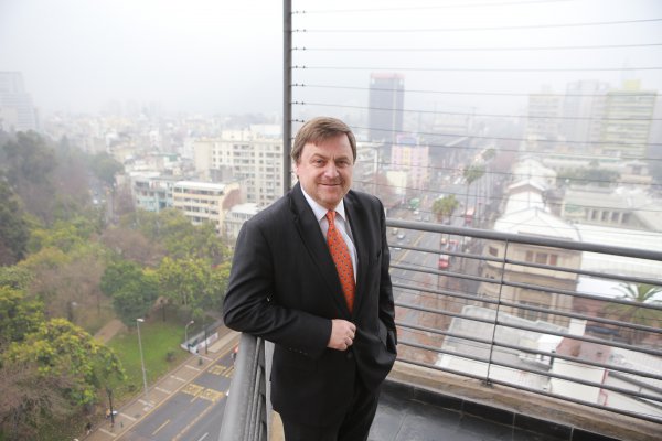 Gobierno deja en suspenso nuevo presidente de Codelco y nombra a dos directores