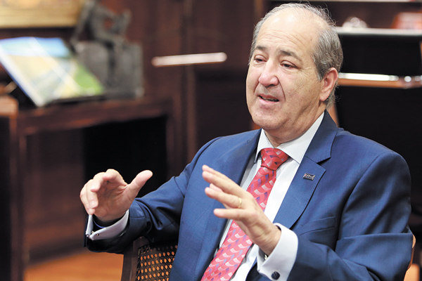 Torretti y elecciones en la CChC: “No hay conflicto interno”