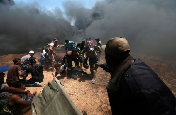 A 60 ascienden los muertos en Gaza en protestas contra Embajada de EE.UU.
