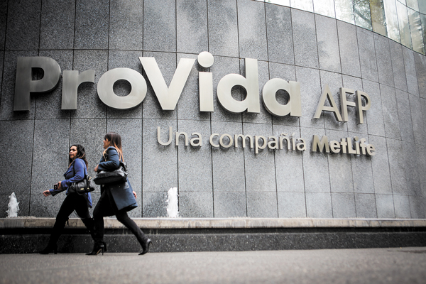 AFP ProVida aumenta en 5% la cantidad de cuentas de APV tras bajar su comisión