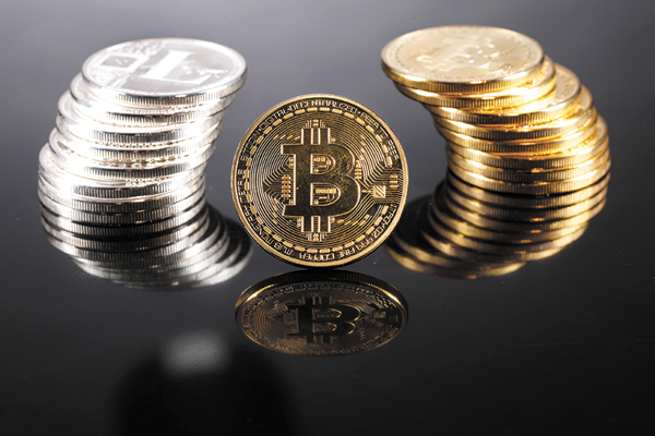 Hacienda reafirma que avanzarán en regulación de criptomonedas