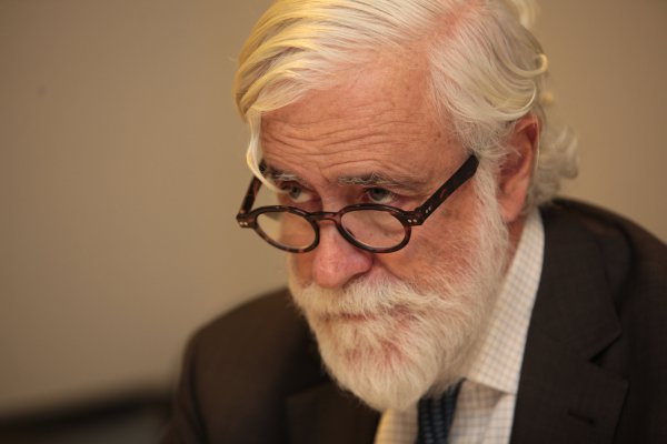 Aninat: “Piñera va mucho más rápido y es más asertivo que muchos de sus ministros”