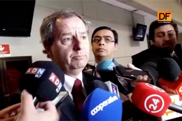 <p>Ahora en DF: Tras duras críticas, Varela se refiere a la ley de Educación Superior</p>