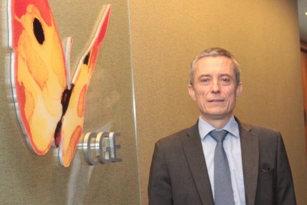 Gas Natural Fenosa reestructura negocios y presidente de CGE asume cargo regional