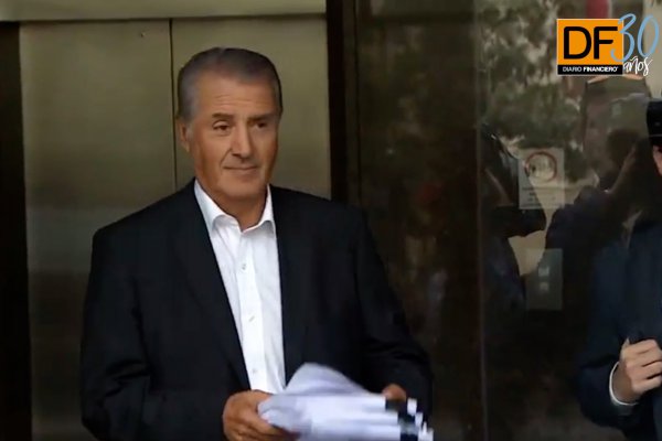 <p>Titulares: Te contamos las 5 noticias que debes saber este lunes</p>